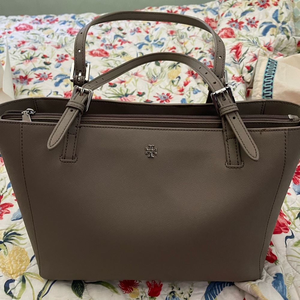 Tory Burch Emerson Tote